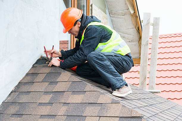 Quick and Trustworthy Emergency Roof Repair Services in Hiawatha, IA